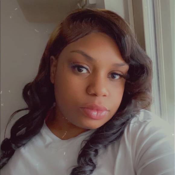 Meet your Posher, Miceala - Picture 1 of 1